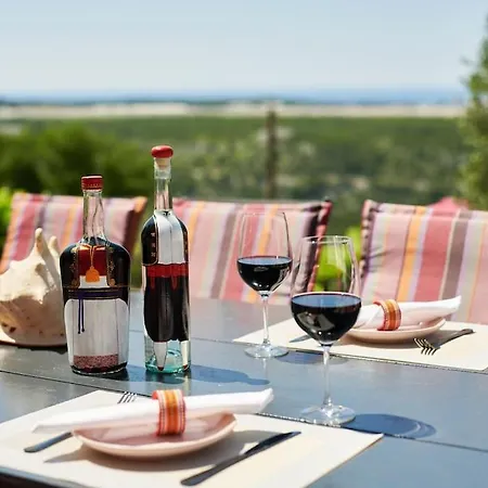 아파트 Ma&lu 챠브타트